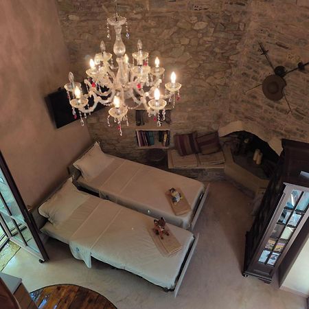 Donquihotel Chalet Karvounades ภายนอก รูปภาพ