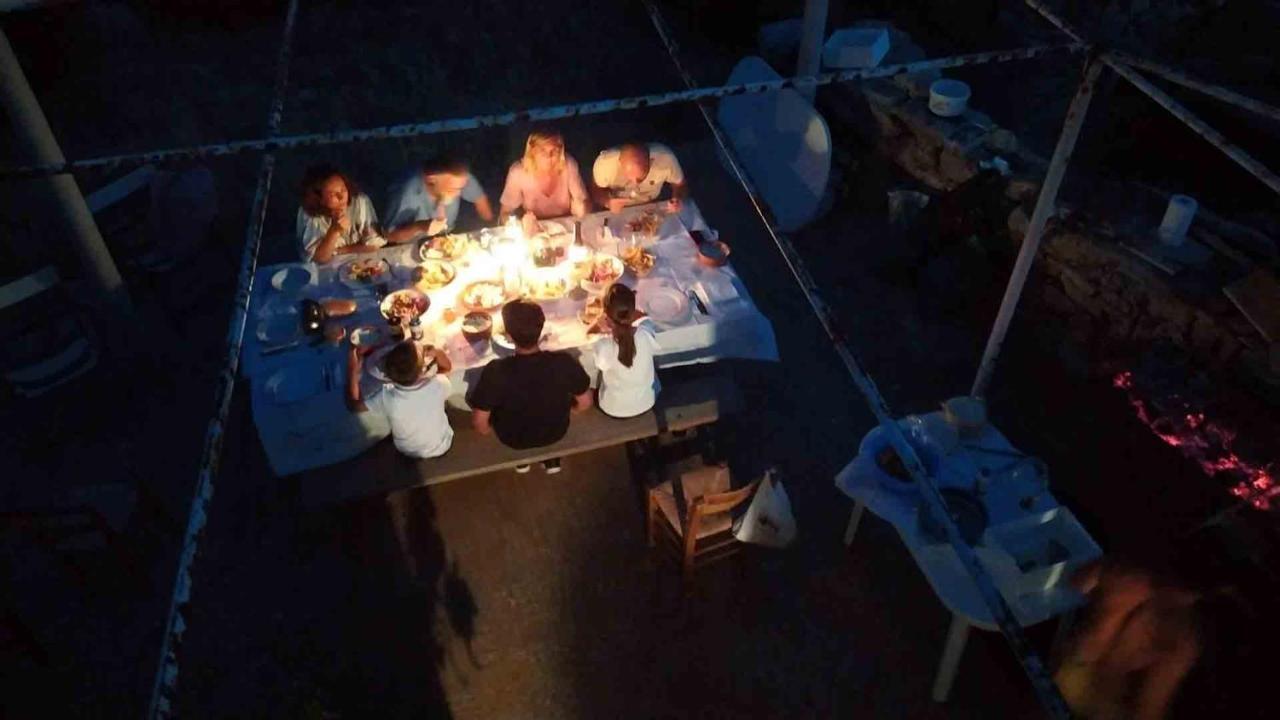 Donquihotel Chalet Karvounades ภายนอก รูปภาพ