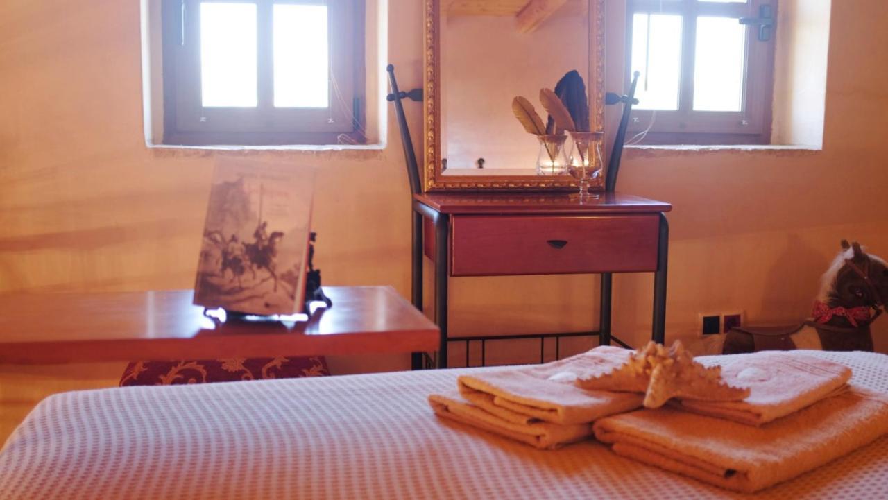 Donquihotel Chalet Karvounades ภายนอก รูปภาพ